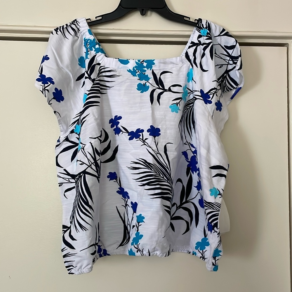Liz Claiborne Floral Top, XXL